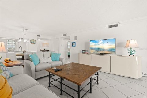 Copropriété à vendre à Sarasota, Floride: 2 chambres, 139.17 m2 № 2237579 - photo 24