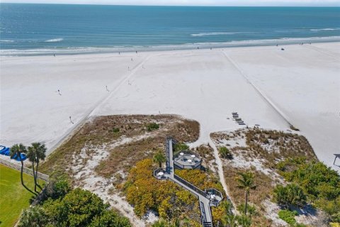 Copropriété à vendre à Sarasota, Floride: 2 chambres, 139.17 m2 № 2237579 - photo 4
