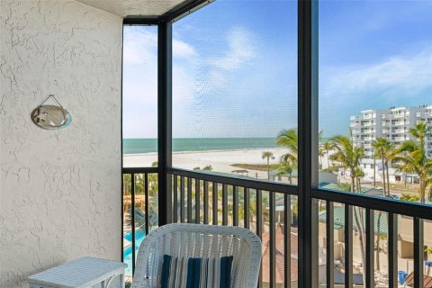 Copropriété à vendre à Sarasota, Floride: 2 chambres, 139.17 m2 № 2237579 - photo 2