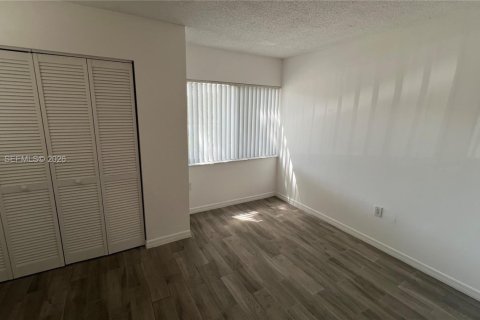 Copropriété à vendre à Plantation, Floride: 1 chambre, 70.98 m2 № 2031401 - photo 11