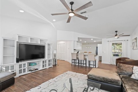 House in Ocala, Florida 4 bedrooms, 230.58 sq.m. № 1718086 - photo 21