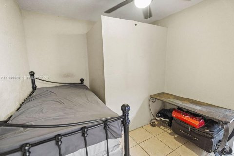 Townhouse in Lauderhill, Florida 2 bedrooms, 94.76 sq.m. № 2032207 - photo 19