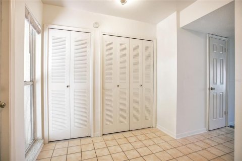 Townhouse in Orlando, Florida 2 bedrooms, 74.32 sq.m. № 1870638 - photo 9
