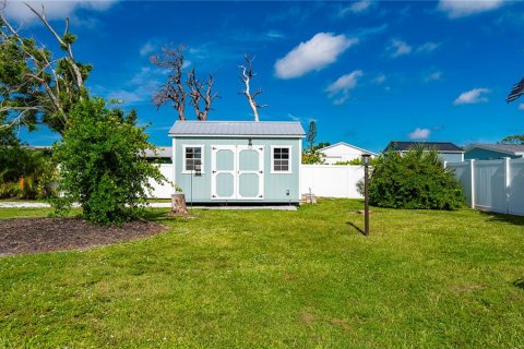 House in Englewood, Florida 2 bedrooms, 103.86 sq.m. № 1885679 - photo 29