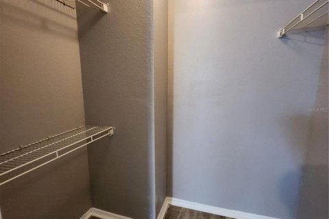 Condominio en venta en Gainesville, Florida, 1 dormitorio, 55.74 m2 № 1844466 - foto 13