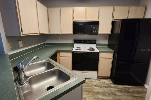Condominio en venta en Gainesville, Florida, 1 dormitorio, 55.74 m2 № 1844466 - foto 7