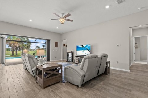 Casa en venta en Parrish, Florida, 3 dormitorios, 228.17 m2 № 2113072 - foto 12