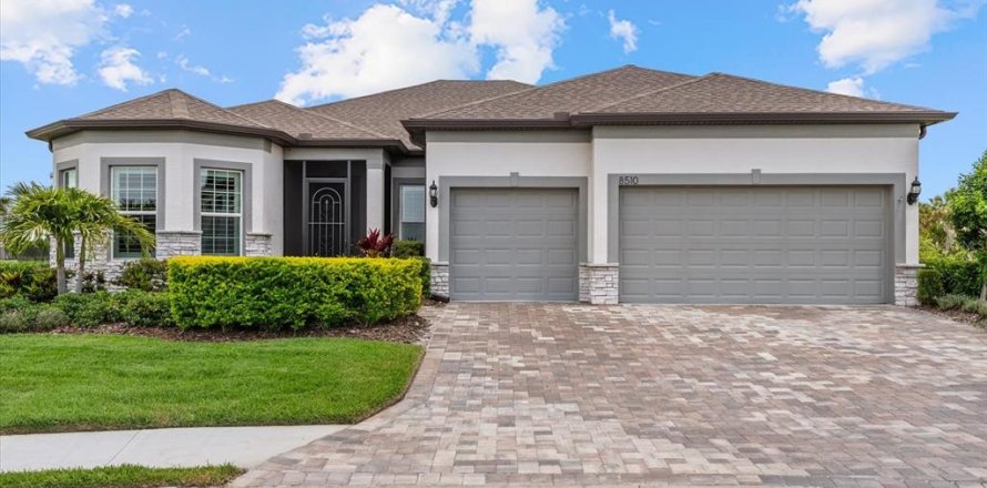 Casa en Parrish, Florida 3 dormitorios, 228.17 m2 № 2113072