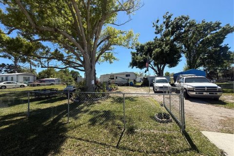 Land in Port Charlotte, Florida № 2232858 - photo 9
