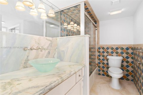 Condominio en alquiler en South Palm Beach, Florida, 2 dormitorios, 131.64 m2 № 2009341 - foto 22