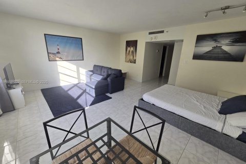 Copropriété à louer à Miami Beach, Floride: 50.63 m2 № 2020035 - photo 5