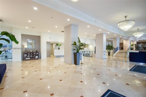 Copropriété à louer à Miami Beach, Floride: 50.63 m2 № 2020035 - photo 3