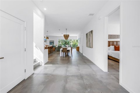 House in Sarasota, Florida 6 bedrooms, 349.78 sq.m. № 1793746 - photo 5