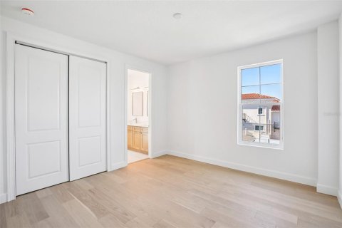 Villa ou maison à vendre à Saint Petersburg, Floride: 4 chambres, 357.67 m2 № 2266670 - photo 30