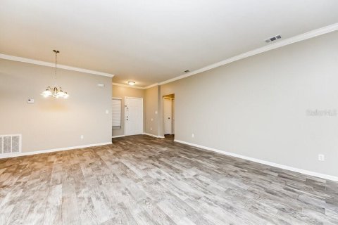 House in Orlando, Florida 3 bedrooms, 140.38 sq.m. № 1914533 - photo 4
