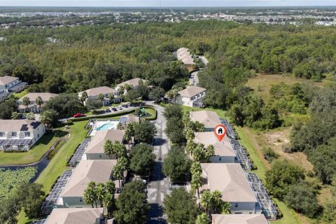 Townhouse in Clermont, Florida 3 bedrooms, 139.45 sq.m. № 2103957 - photo 14