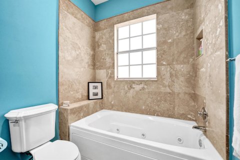 Adosado en venta en Wilton Manors, Florida, 3 dormitorios, 246.38 m2 № 2246928 - foto 20