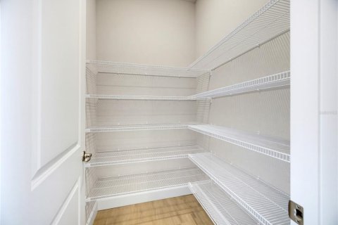 Villa ou maison à vendre à Homosassa, Floride: 4 chambres, 230.21 m2 № 2425560 - photo 13