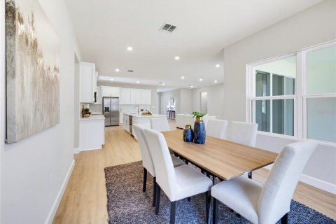 Villa ou maison à vendre à Homosassa, Floride: 4 chambres, 230.21 m2 № 2425560 - photo 14