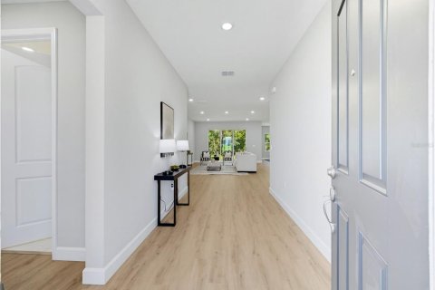 Villa ou maison à vendre à Homosassa, Floride: 4 chambres, 230.21 m2 № 2425560 - photo 6