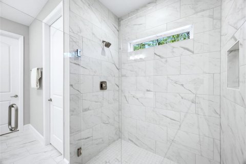 Villa ou maison à vendre à Homosassa, Floride: 4 chambres, 230.21 m2 № 2425560 - photo 19