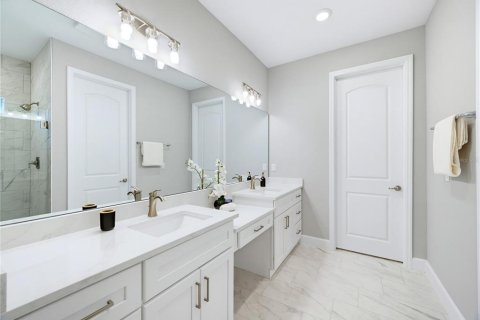 Villa ou maison à vendre à Homosassa, Floride: 4 chambres, 230.21 m2 № 2425560 - photo 18