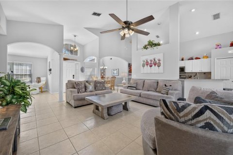 Villa ou maison à vendre à Davenport, Floride: 3 chambres, 190.45 m2 № 2321563 - photo 7