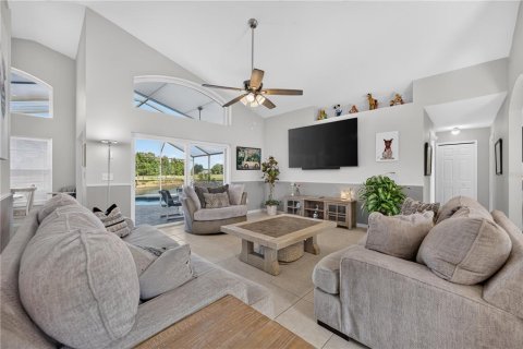 Villa ou maison à vendre à Davenport, Floride: 3 chambres, 190.45 m2 № 2321563 - photo 9