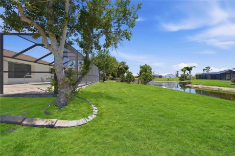 Villa ou maison à vendre à Rotonda, Floride: 2 chambres, 135.08 m2 № 2205662 - photo 15