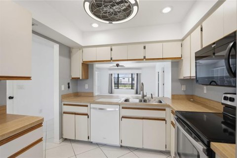 Villa ou maison à vendre à Rotonda, Floride: 2 chambres, 135.08 m2 № 2205662 - photo 19