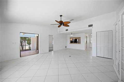 Villa ou maison à vendre à Rotonda, Floride: 2 chambres, 135.08 m2 № 2205662 - photo 24