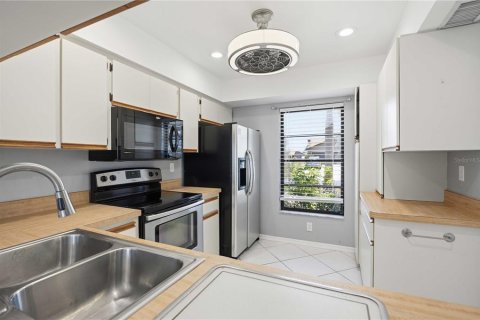 Villa ou maison à vendre à Rotonda, Floride: 2 chambres, 135.08 m2 № 2205662 - photo 18