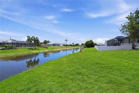 Villa ou maison à vendre à Rotonda, Floride: 2 chambres, 135.08 m2 № 2205662 - photo 14