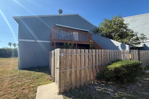 Copropriété à louer à Boynton Beach, Floride: 2 chambres, 80.27 m2 № 2335258 - photo 10