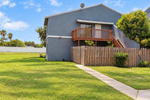 Copropriété à louer à Boynton Beach, Floride: 2 chambres, 80.27 m2 № 2335258 - photo 9