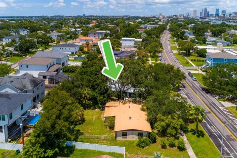 Купить виллу или дом в Тампа, Флорида 6 комнат, 125.88м2, № 1820500 - фото 29