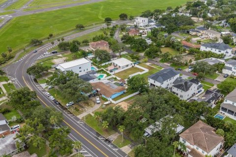 Купить виллу или дом в Тампа, Флорида 6 комнат, 125.88м2, № 1820500 - фото 11