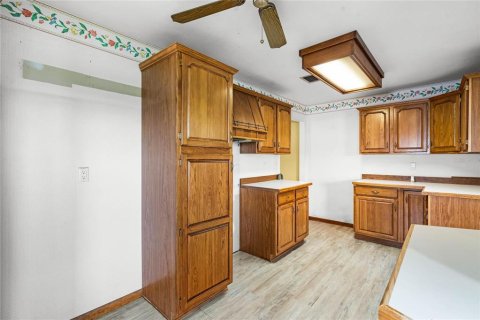 Villa ou maison à vendre à DeLand, Floride: 3 chambres, 179.86 m2 № 1371208 - photo 18