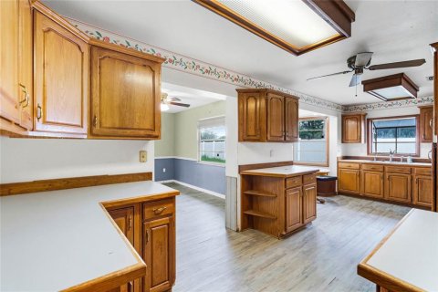 Villa ou maison à vendre à DeLand, Floride: 3 chambres, 179.86 m2 № 1371208 - photo 19