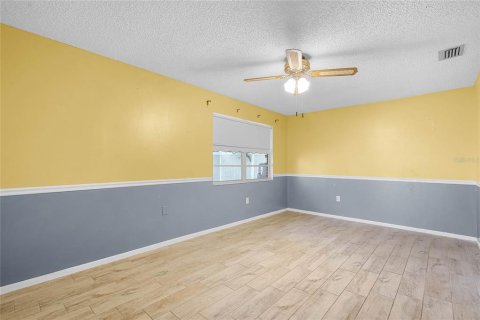 Villa ou maison à vendre à DeLand, Floride: 3 chambres, 179.86 m2 № 1371208 - photo 11
