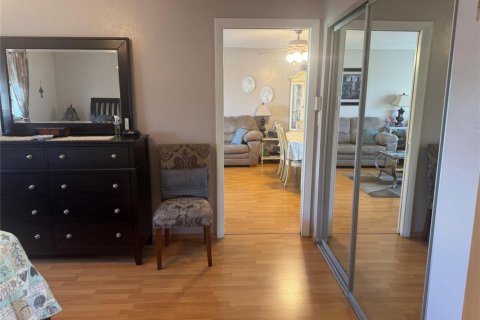 Condominio en venta en Lauderdale Lakes, Florida, 1 dormitorio, 106.09 m2 № 2084488 - foto 11