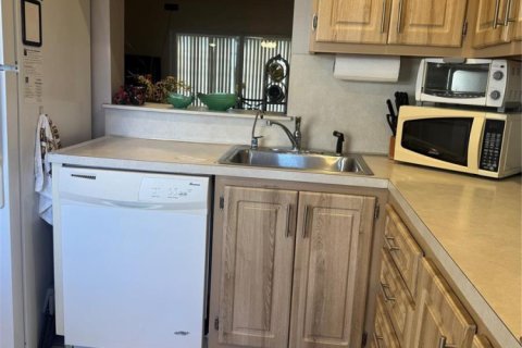 Condominio en venta en Lauderdale Lakes, Florida, 1 dormitorio, 106.09 m2 № 2084488 - foto 3
