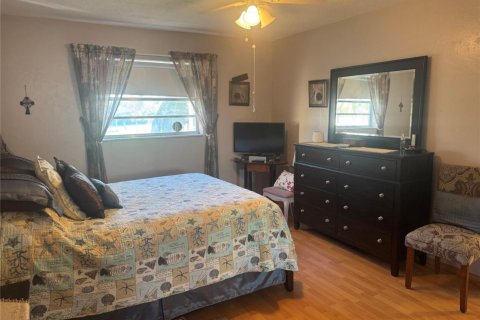 Condominio en venta en Lauderdale Lakes, Florida, 1 dormitorio, 106.09 m2 № 2084488 - foto 5