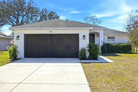 Villa ou maison à Spring Hill, Floride 3 chambres, 123.65 m2 № 2130225