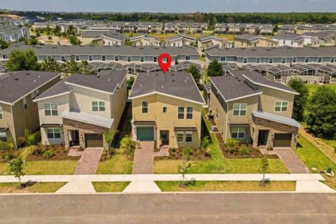 Casa en venta en Davenport, Florida, 6 dormitorios, 305.74 m2 № 2227140 - foto 24
