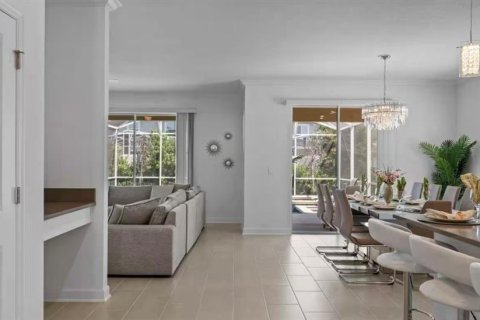 Casa en venta en Davenport, Florida, 6 dormitorios, 305.74 m2 № 2227140 - foto 5