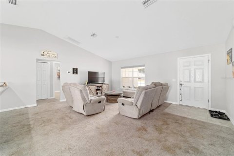 House in Citra, Florida 3 bedrooms, 133.13 sq.m. № 2166608 - photo 7