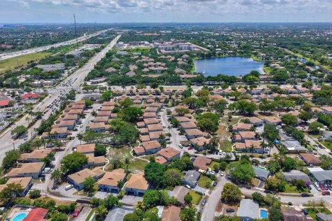 Copropriété à louer à Delray Beach, Floride: 2 chambres, 78.41 m2 № 2430118 - photo 9