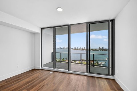 Condominio en venta en Lake Park, Florida, 3 dormitorios, 207.36 m2 № 2262096 - foto 20