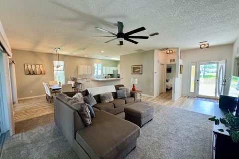 House in Ocala, Florida 3 bedrooms, 143.81 sq.m. № 2233194 - photo 19